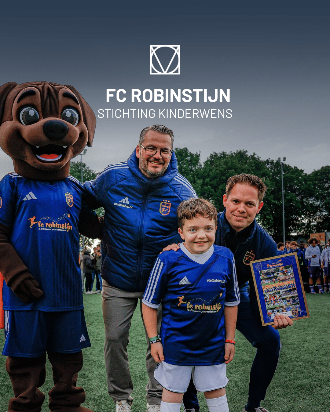 bybo-mijnwerk-robinstijn je ziet een cover van 4 mensen van fcrobinstijn